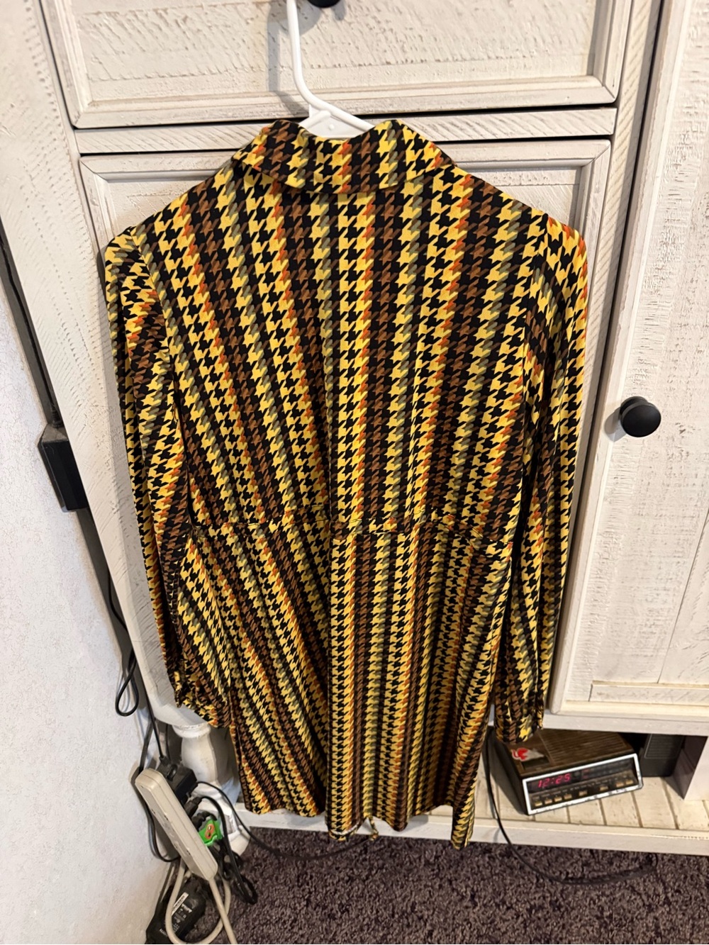 Belldini Yellow, Black & Brown Houndstooth Long Sleeve Dress